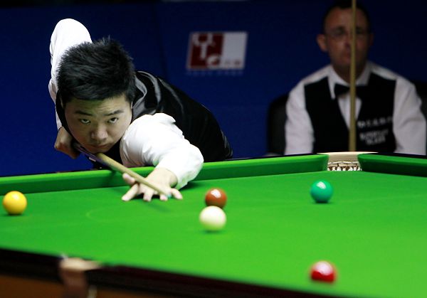 受瞩目的新 受瞩目的新