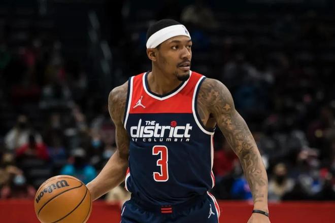 进攻上更加 进攻上更加