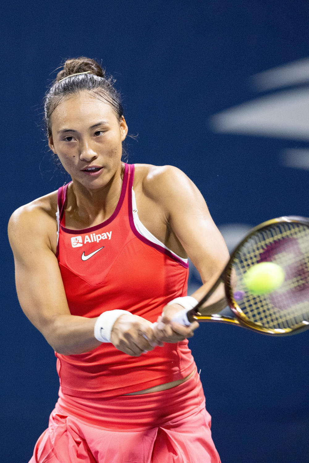 他的表现不 他的表现不