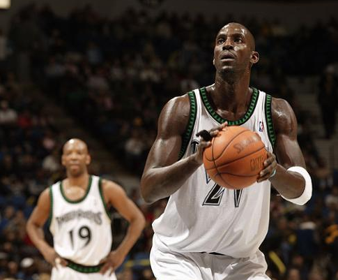 用实际行动 用实际行动